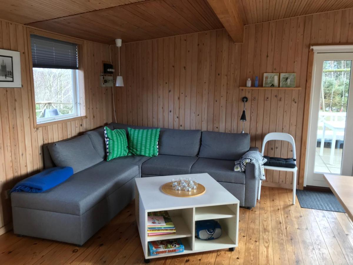 Hyggeligt Sommerhus I Ebeltoft, Taet Pa Strand Og Skov. Exterior foto
